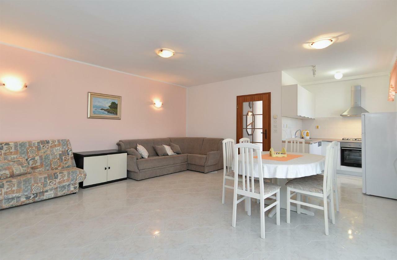 Apartment Gracijela 827 ميدولين المظهر الخارجي الصورة