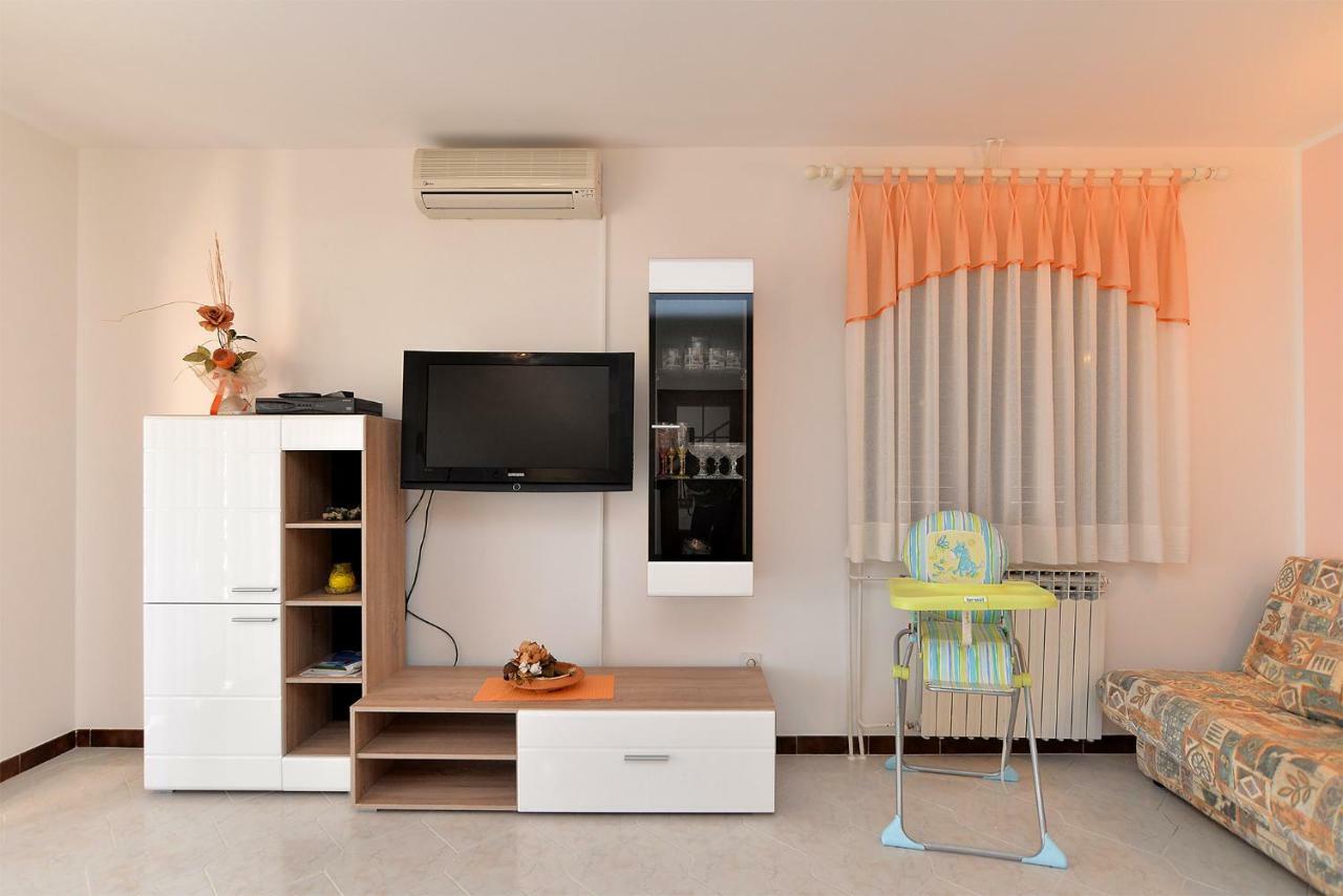 Apartment Gracijela 827 ميدولين المظهر الخارجي الصورة